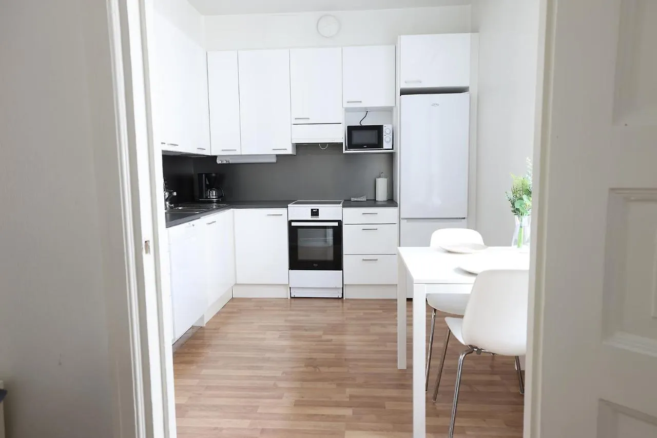 2Ndhomes Cozy And Quiet 2Br Apartment By The Esplanade Park Helsinki Finland